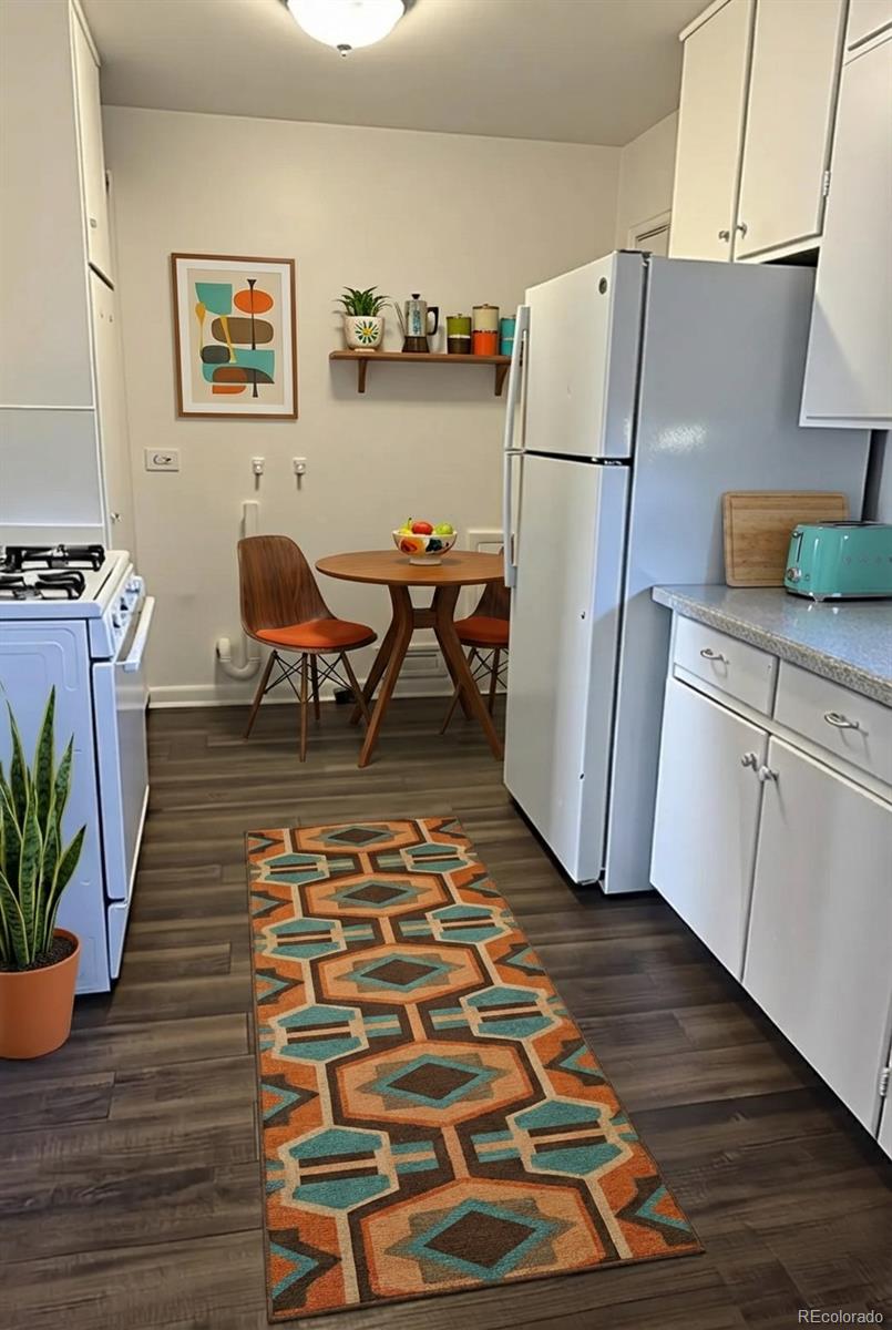 3255-3259 Pontiac Street