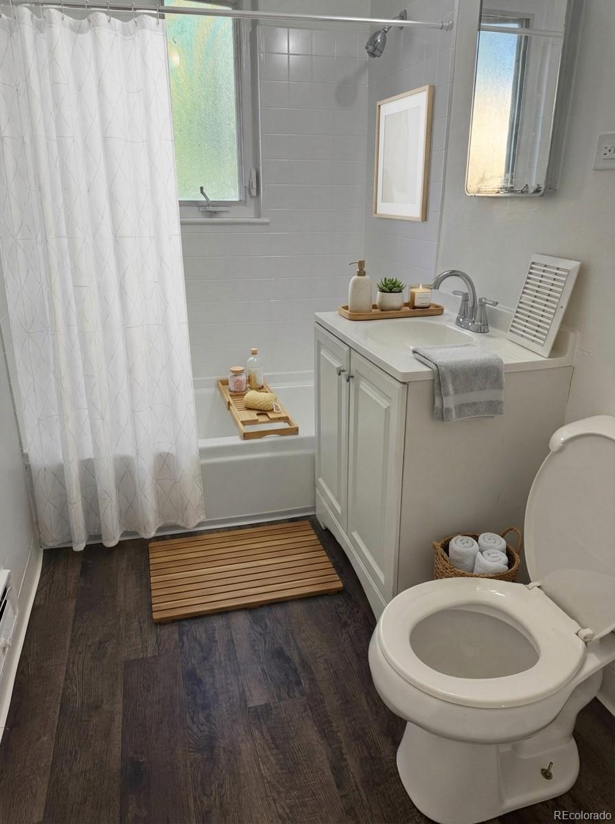 3255-3259 Pontiac Street