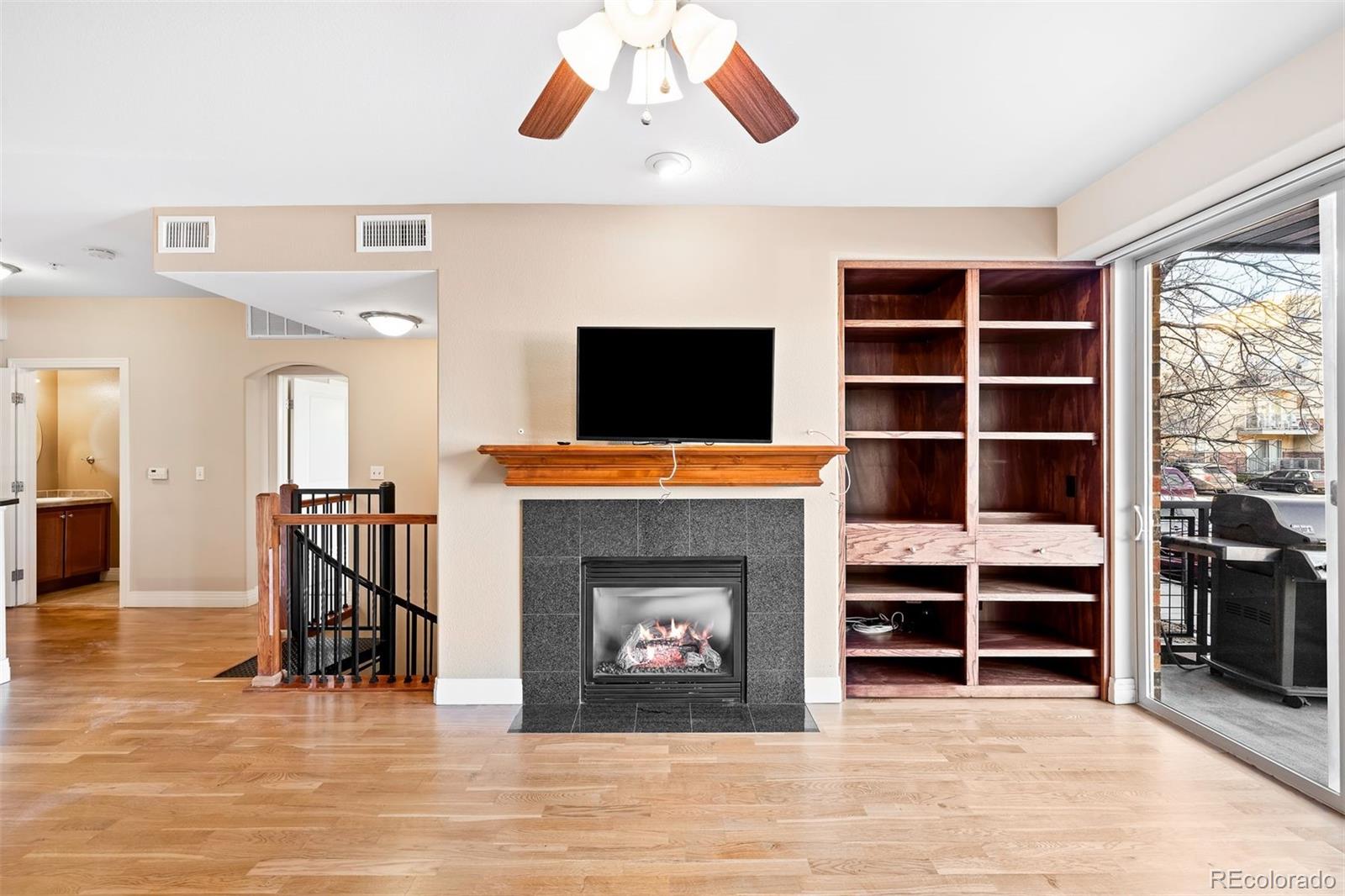 9019 E Panorama Circle D211