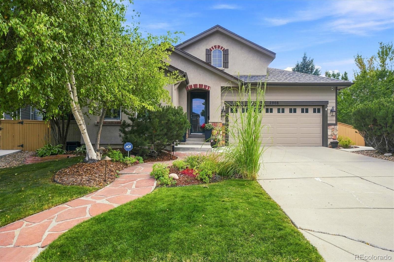 2908 Oakshire Court