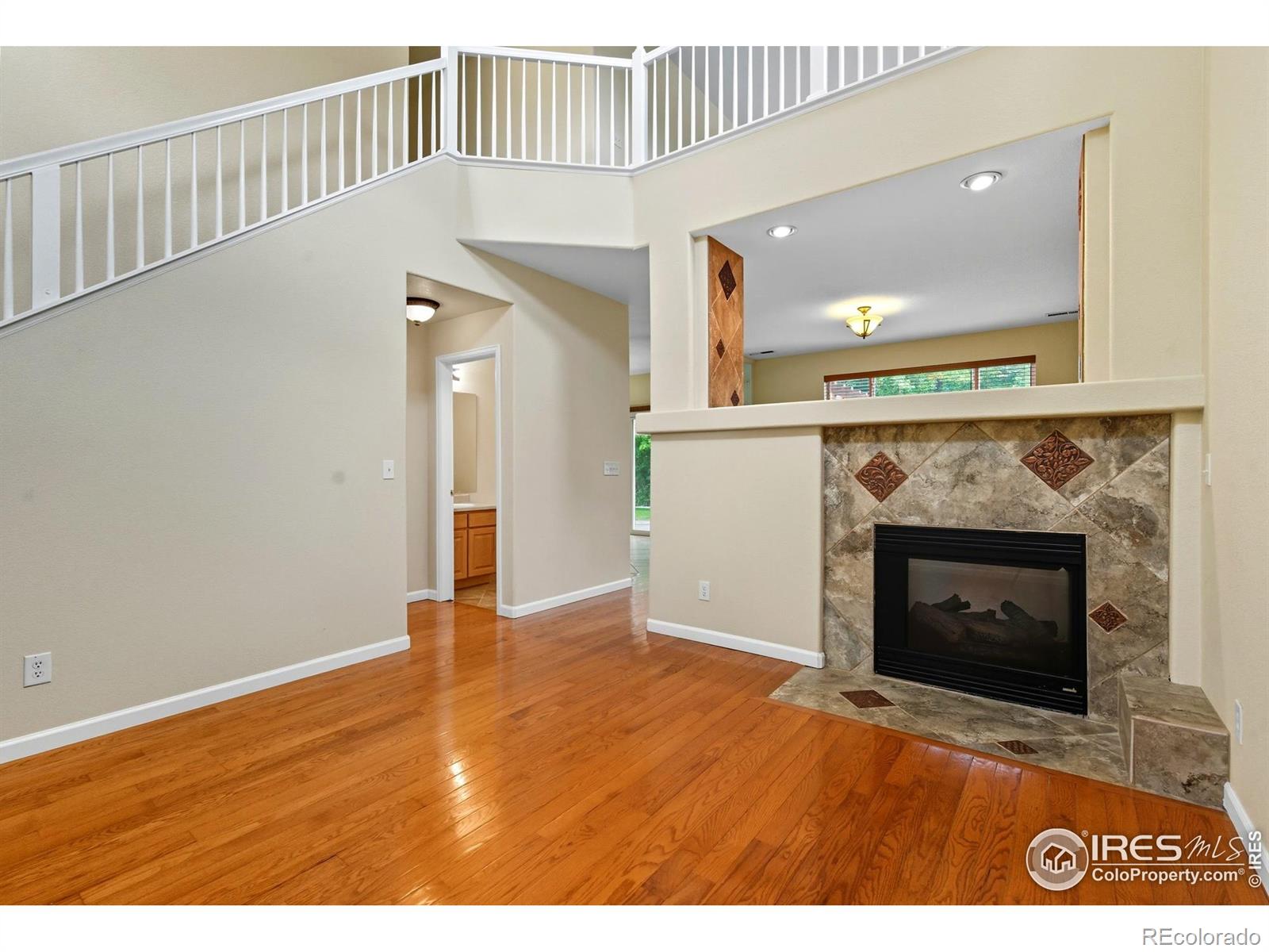 635 Elizabeth St Cir, Dacono, CO, 80514 1 635 Elizabeth St Cir