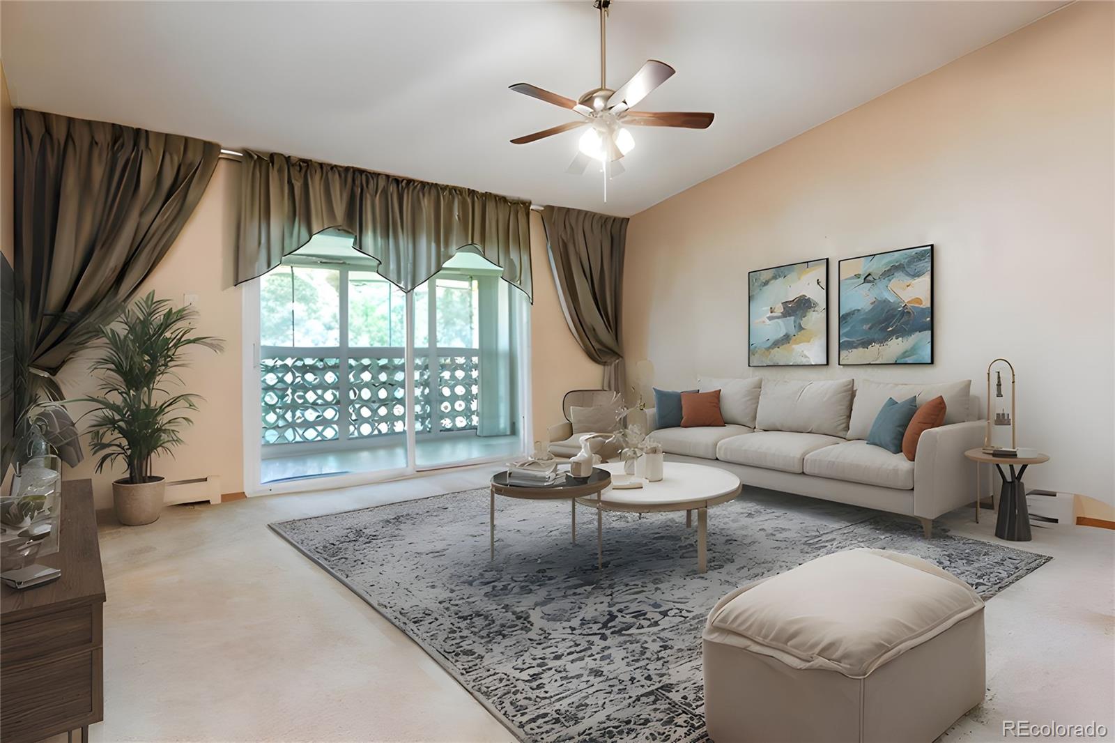 585 S Alton Way 4D