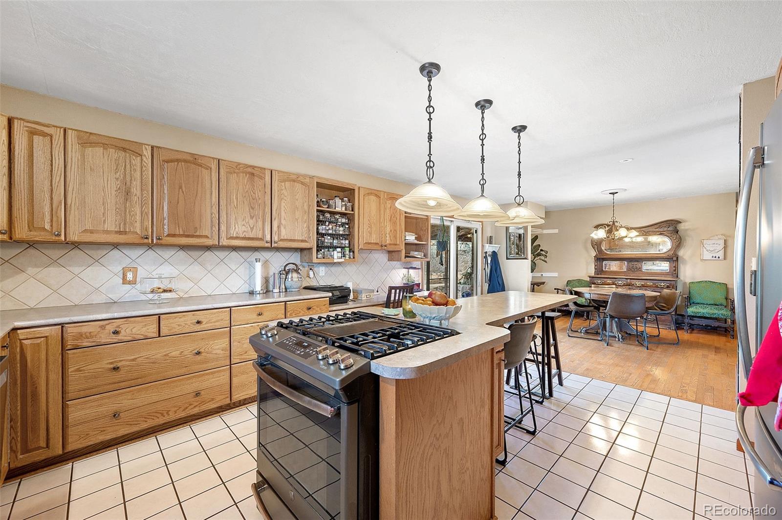 2540 S Kipling Street