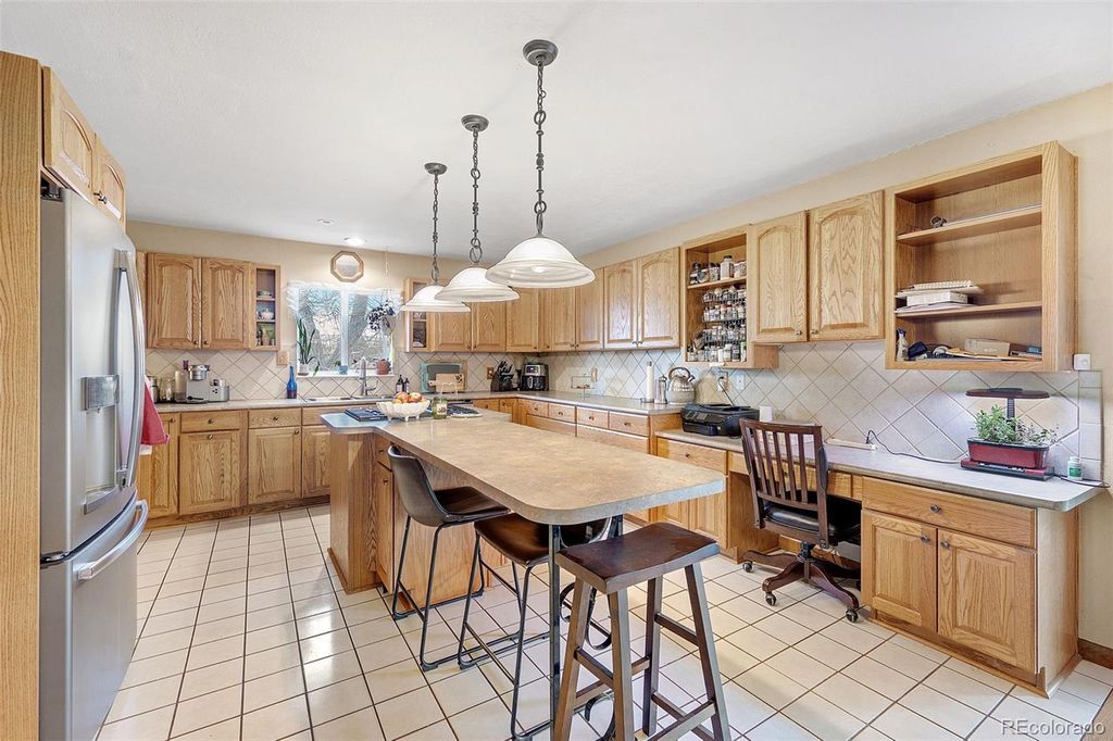 Photo of 2540 S Kipling Street, Lakewood, CO 80227 (MLS # 9483994)