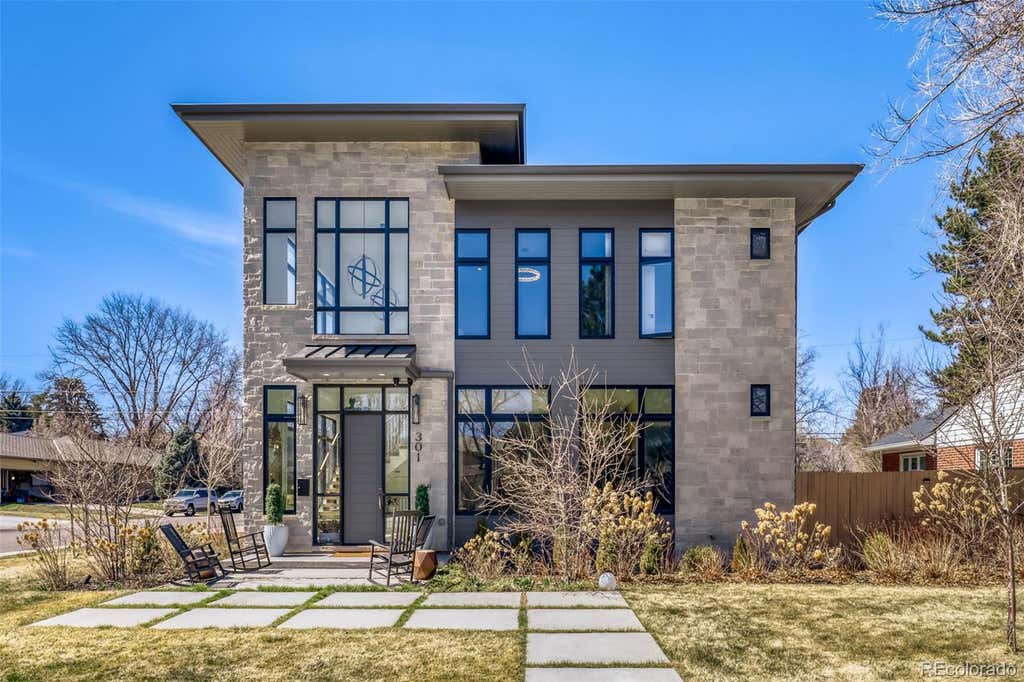 Photo of 301 Krameria Street, Denver, CO 80220 (MLS # 3277002)