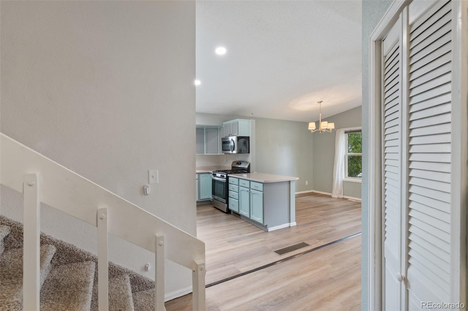 5045 N Splendid Circle