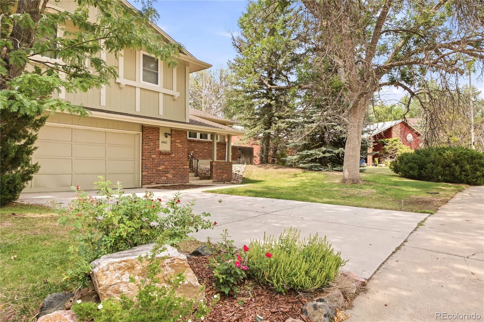 4861 Earle Circle