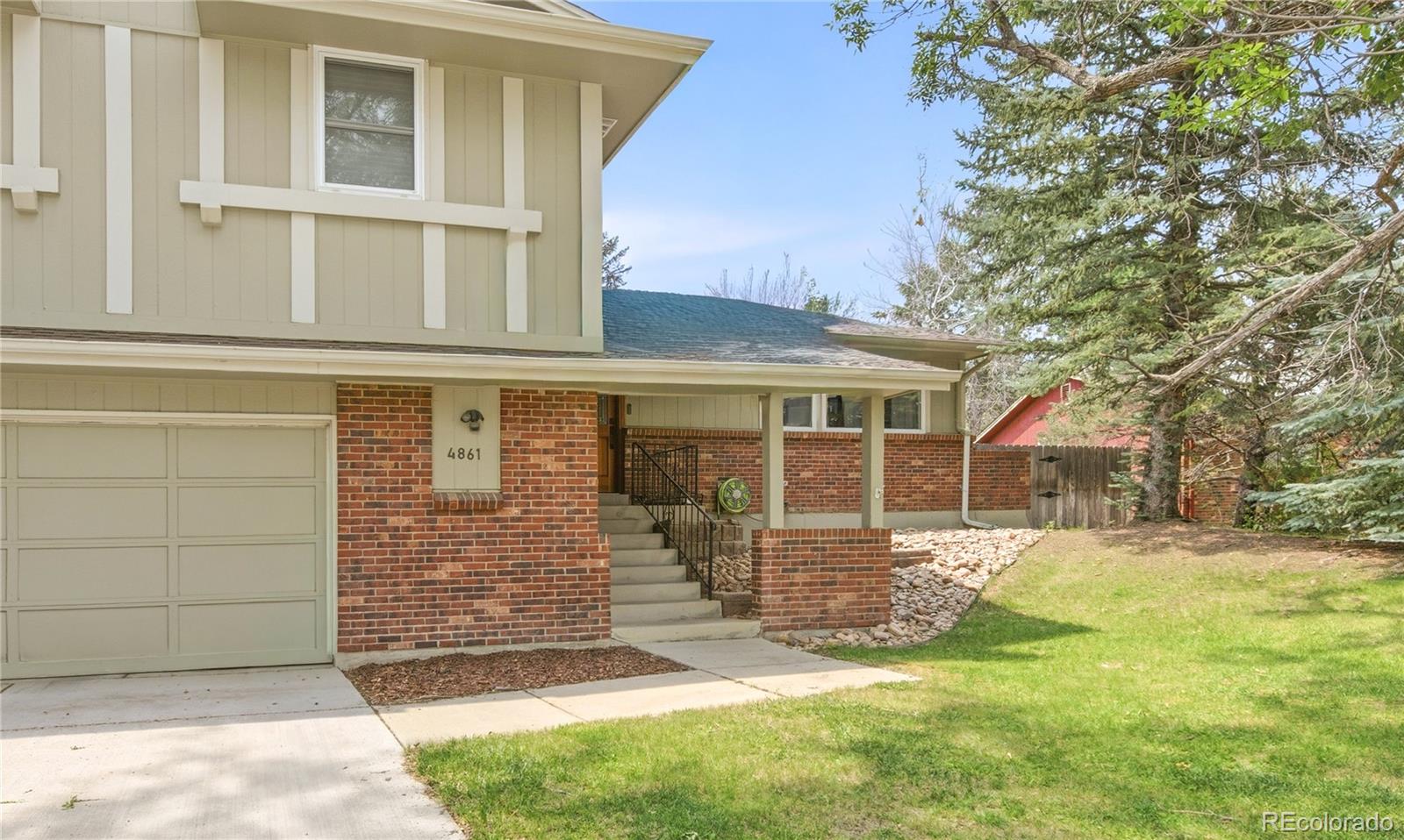 4861 Earle Circle