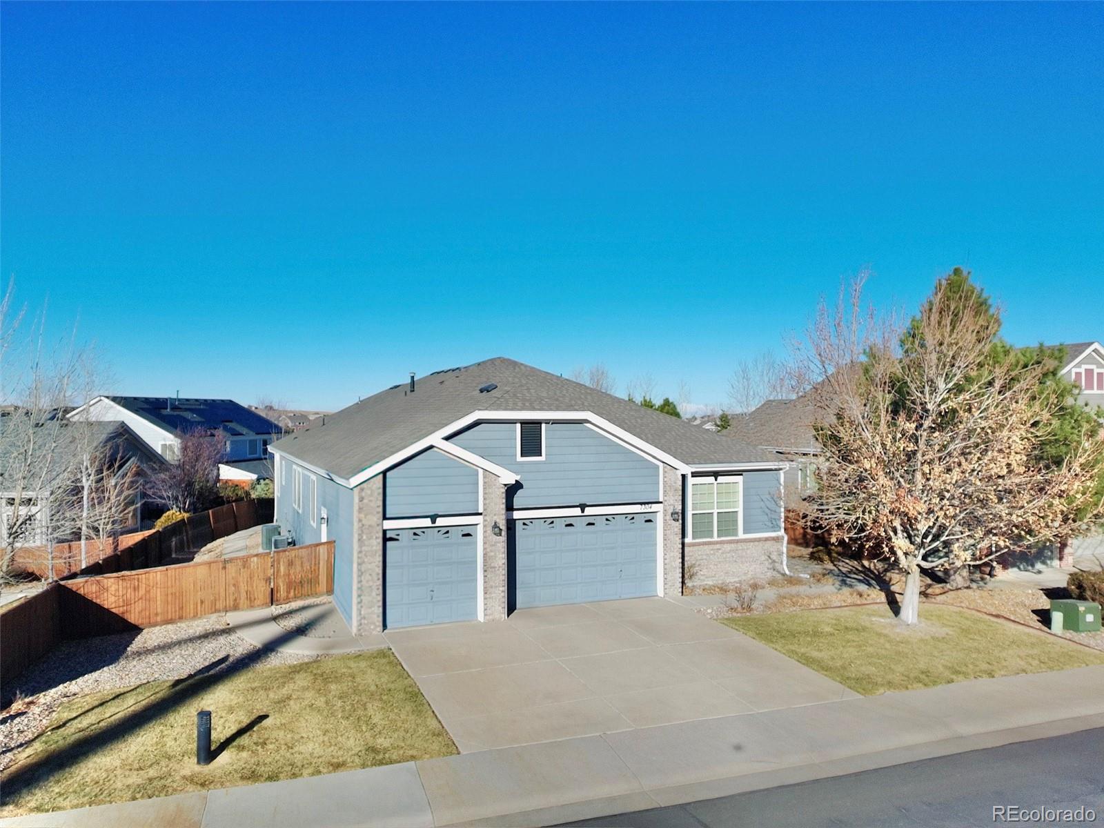 7304 Sapphire Pointe Boulevard