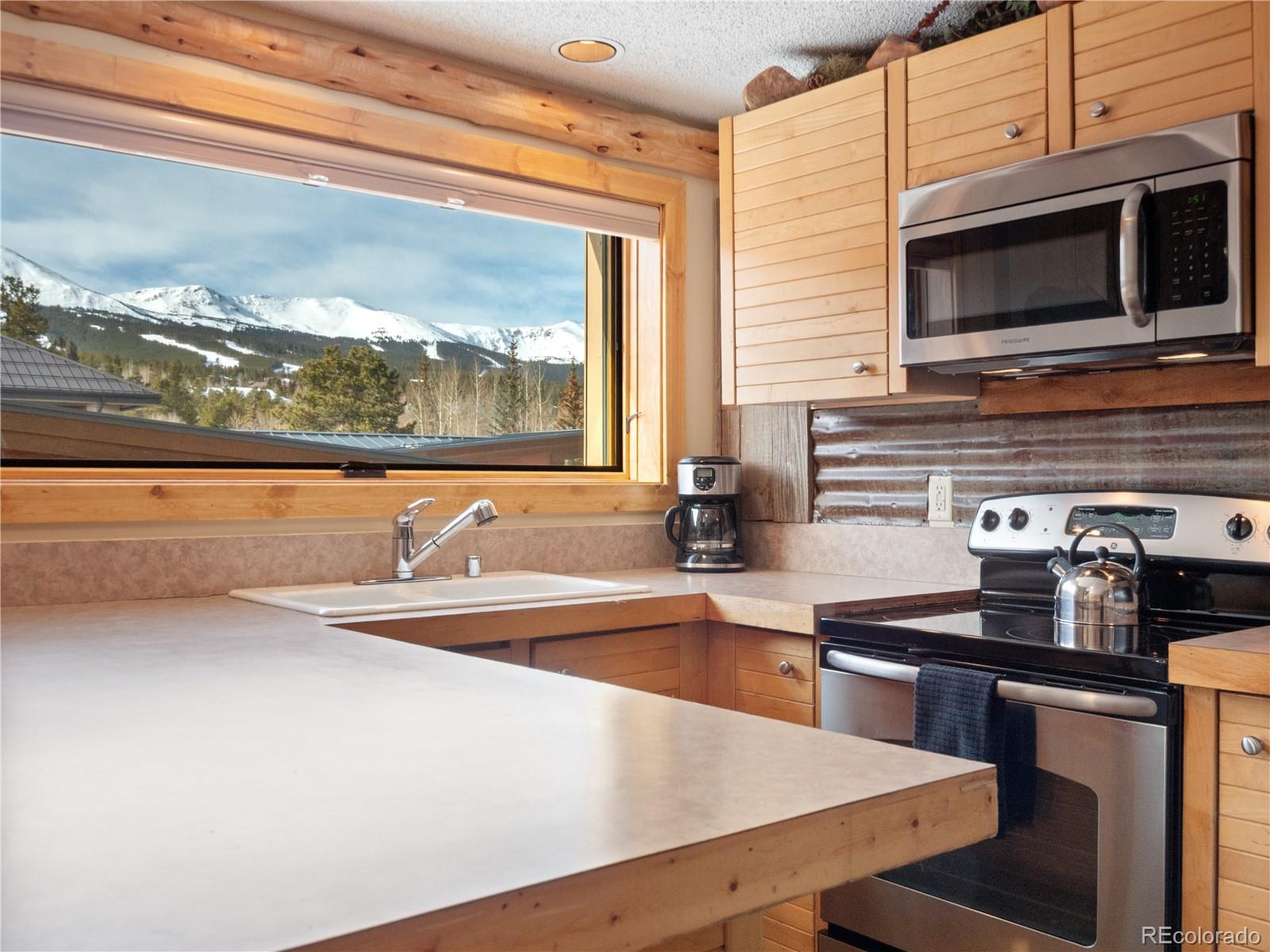 535 S Park Avenue 214