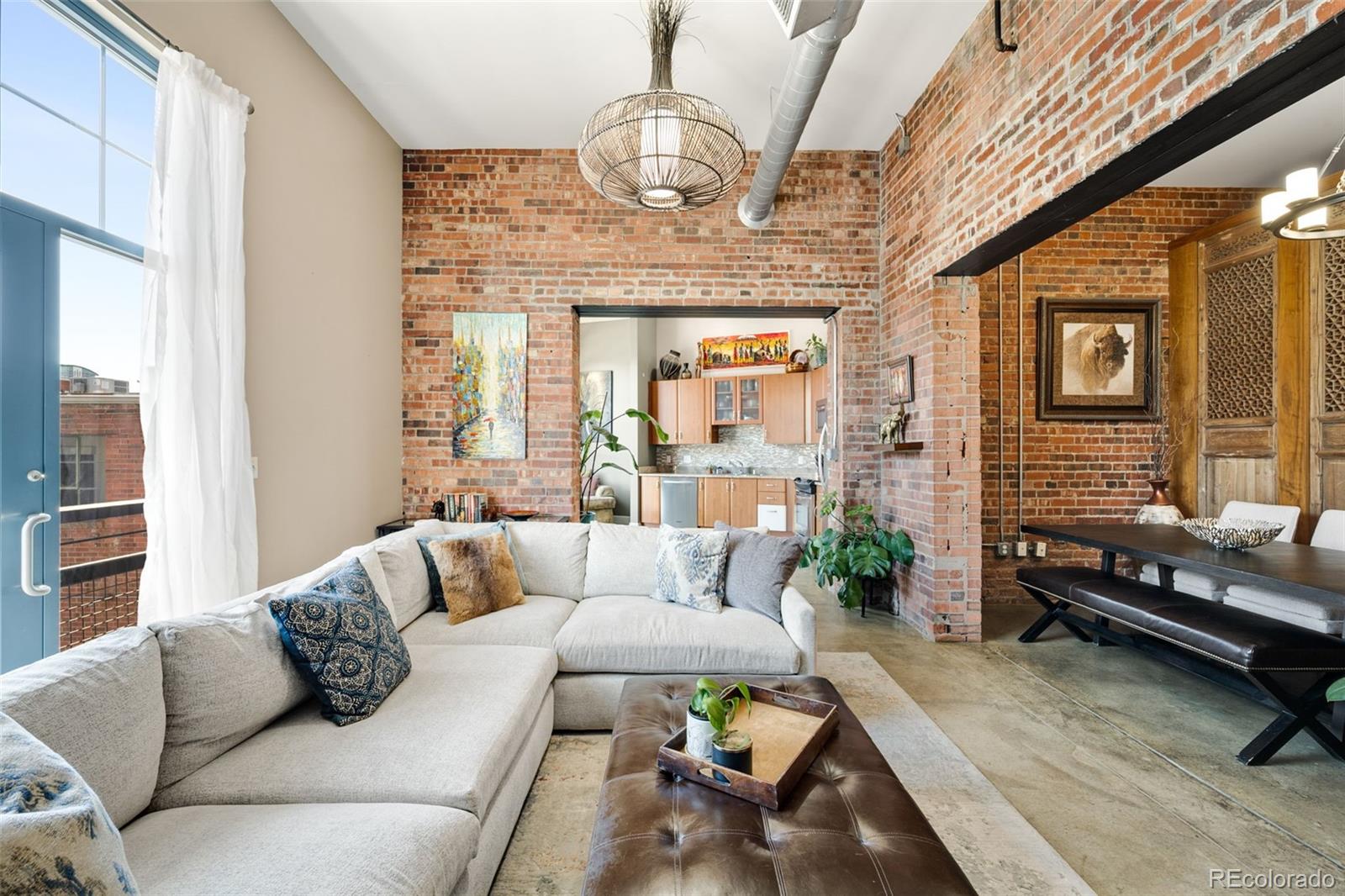 2500 Walnut Street 201