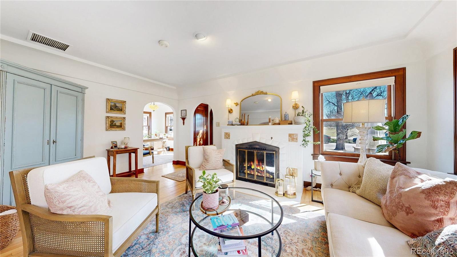 1121 S Downing Street