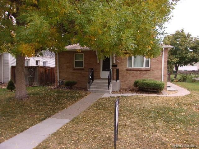 Photo of 3010 S Delaware Street, Englewood, CO 80110 (MLS # 5979290)
