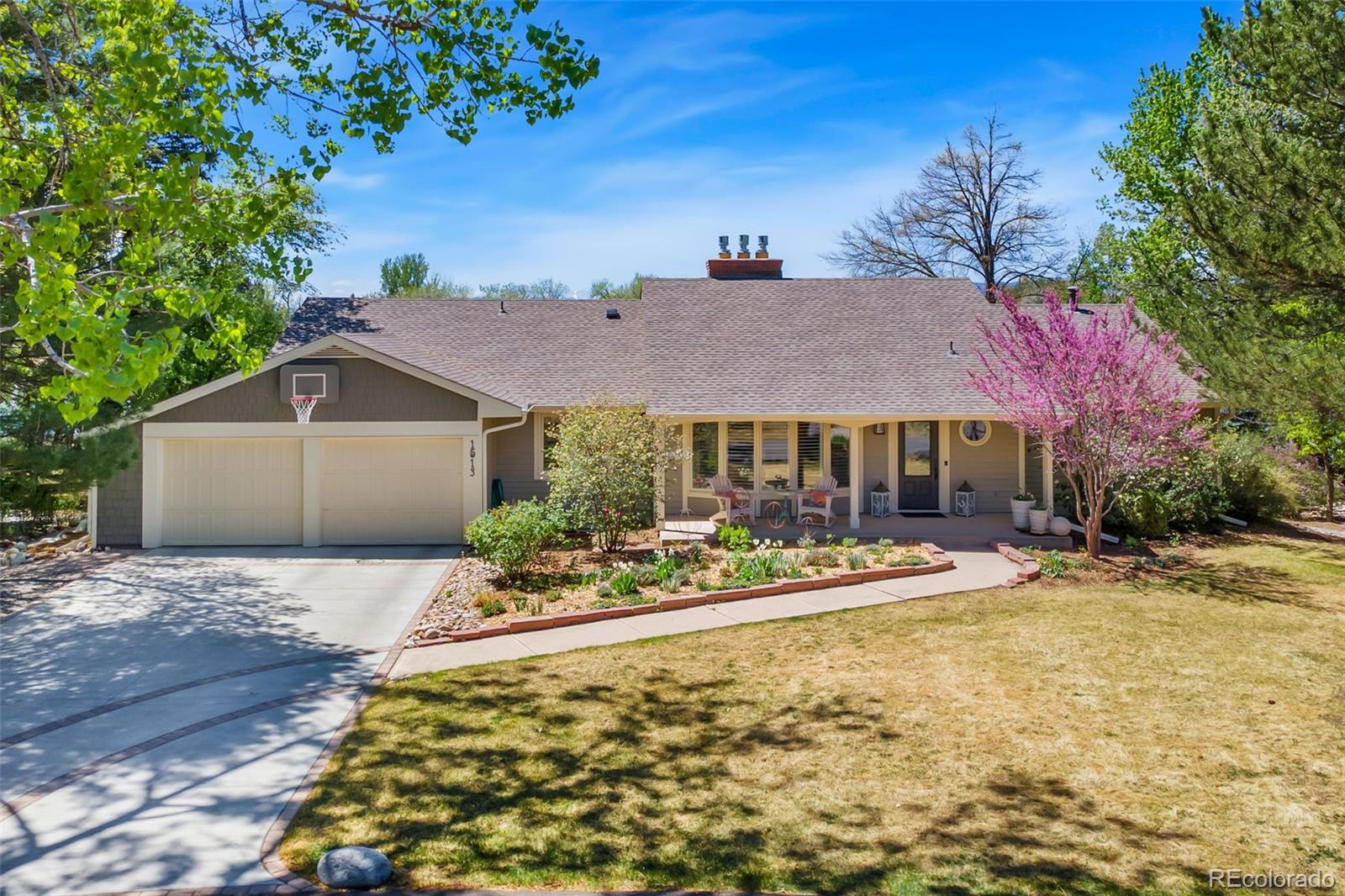 1513 Linden Lake Road
