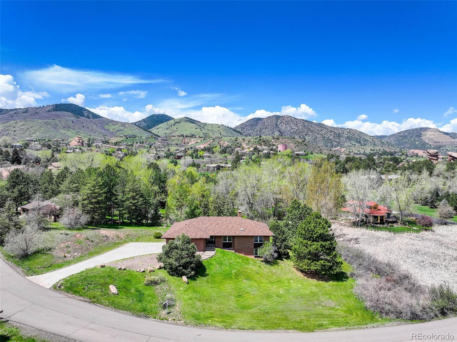 6155 Meadowbrook Drive