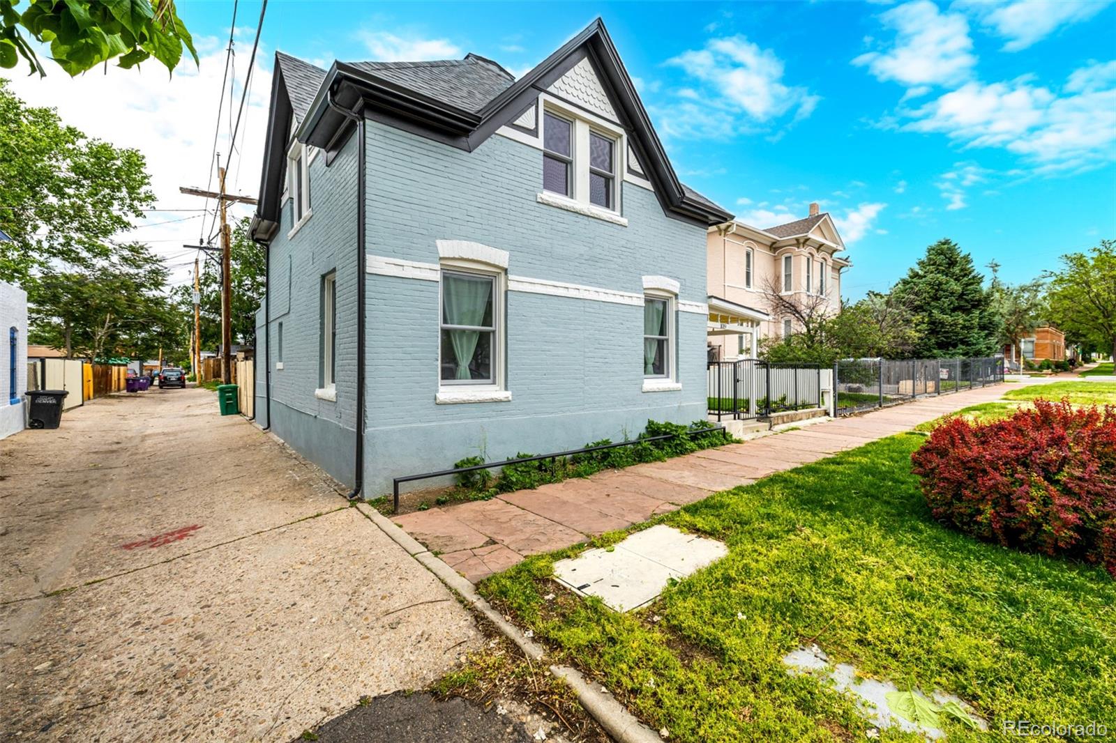 1019 26th Street