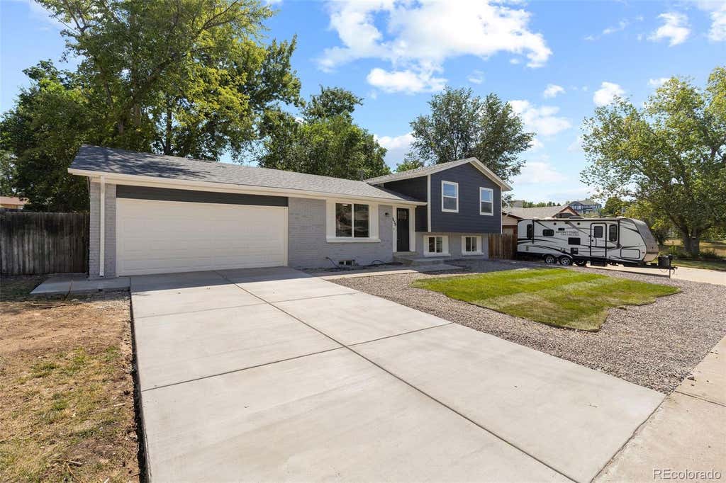 Photo of 6438 S Harlan Way, Littleton, CO 80123 (MLS # 4084537)