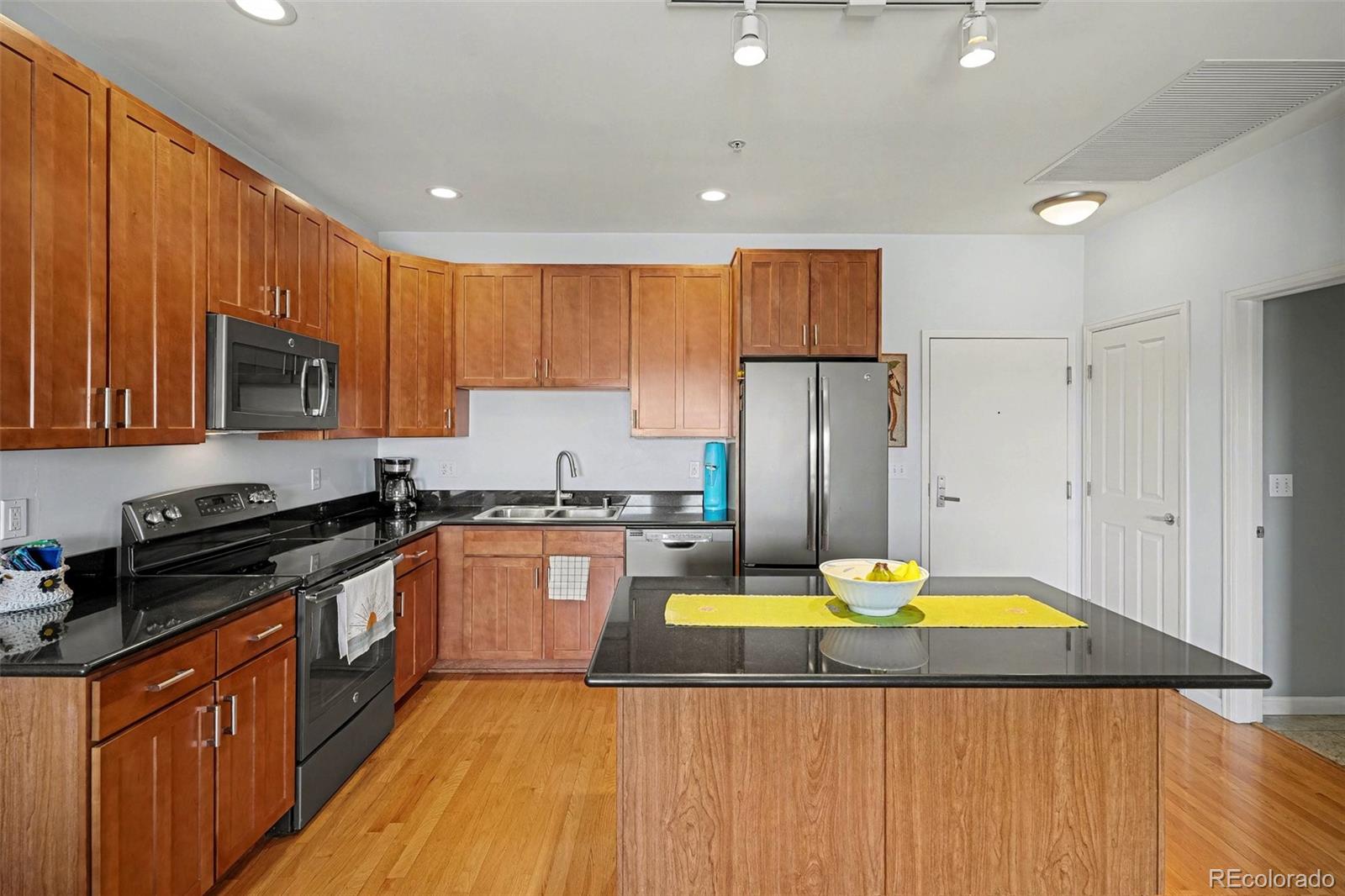 1950 N Logan Street 708