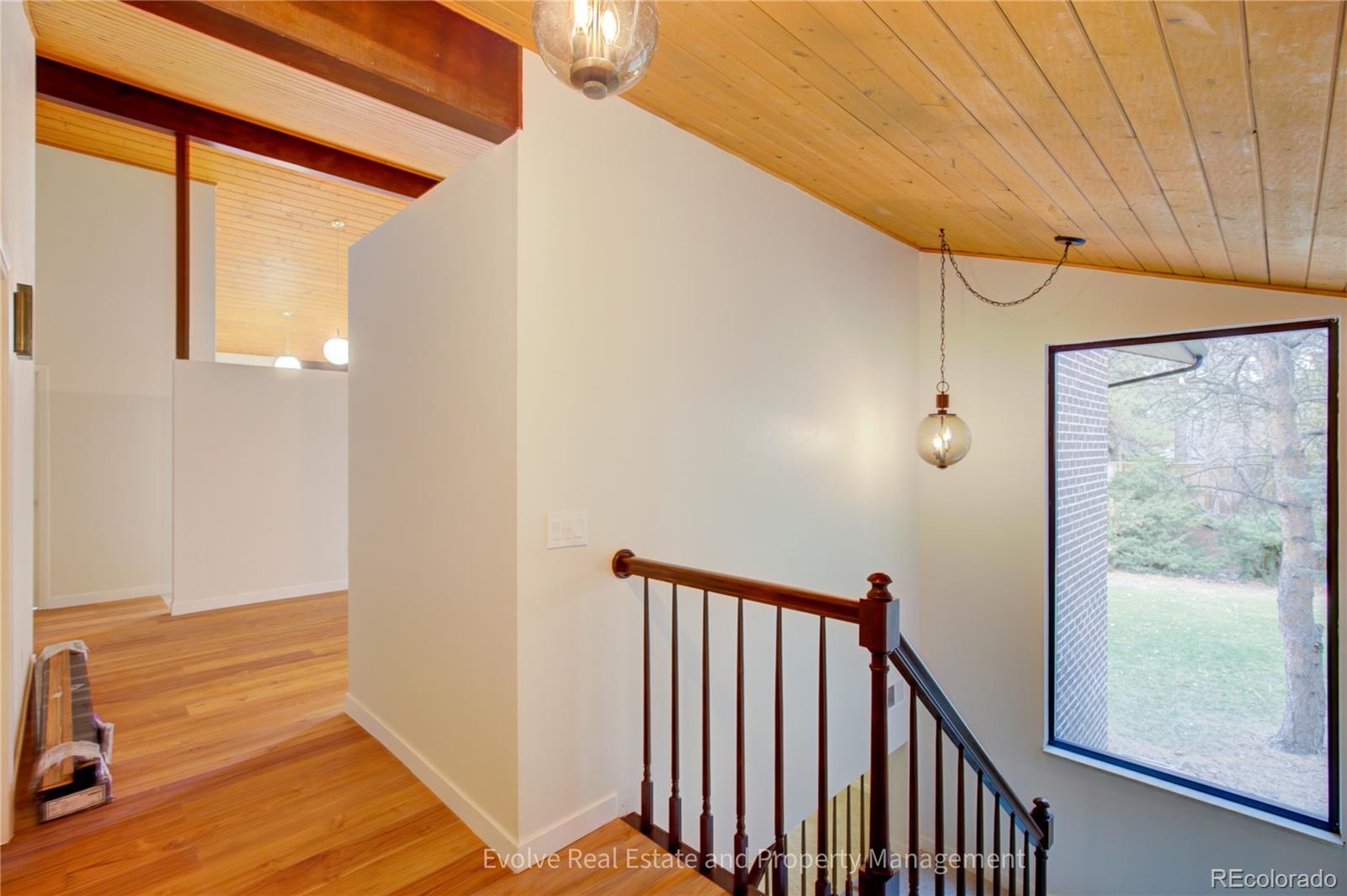 5505 S Emporia Circle