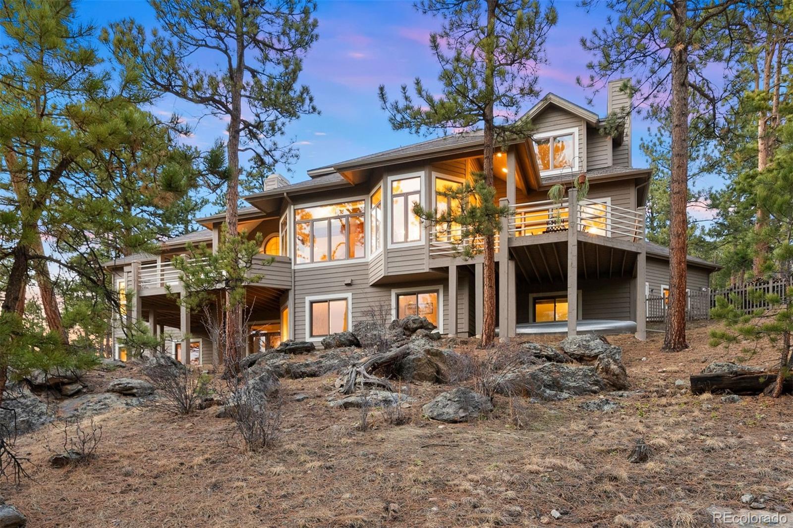 30082 Troutdale Ridge Road
