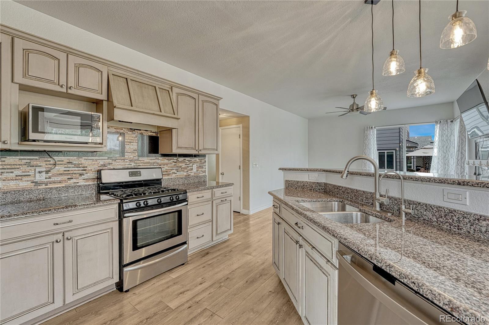 2295 Sandhurst Drive, Castle Rock, CO, 80104 2295 Sandhurst Drive