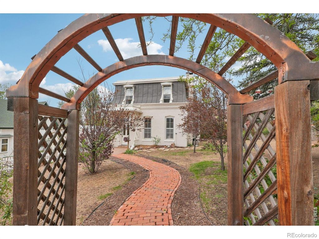 Photo of 255 Pratt Street, Longmont, CO 80501 (MLS # IR1056595)