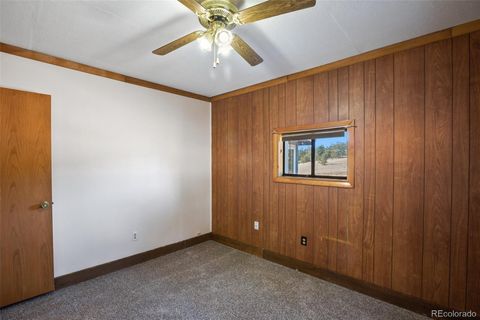 Single Family Residence in Florissant CO 272 Spring Valley Trail 29.jpg