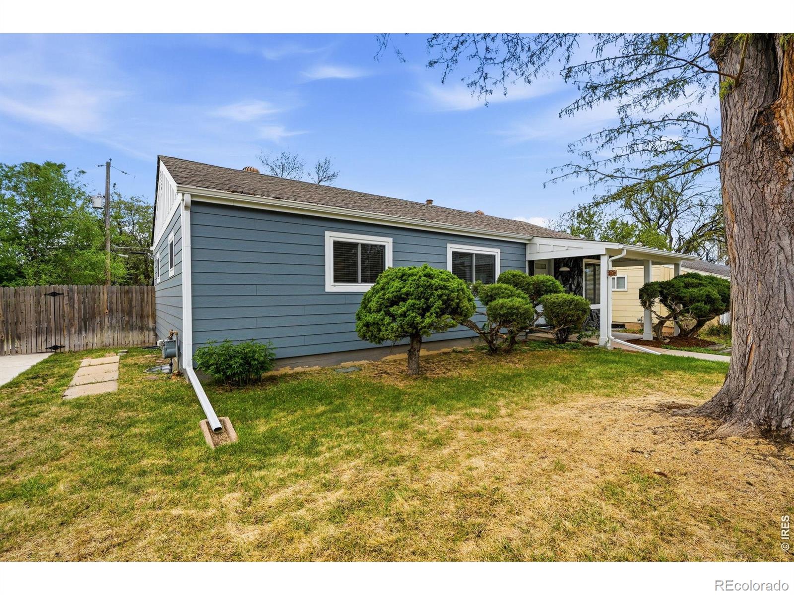 4676 E Utah Place