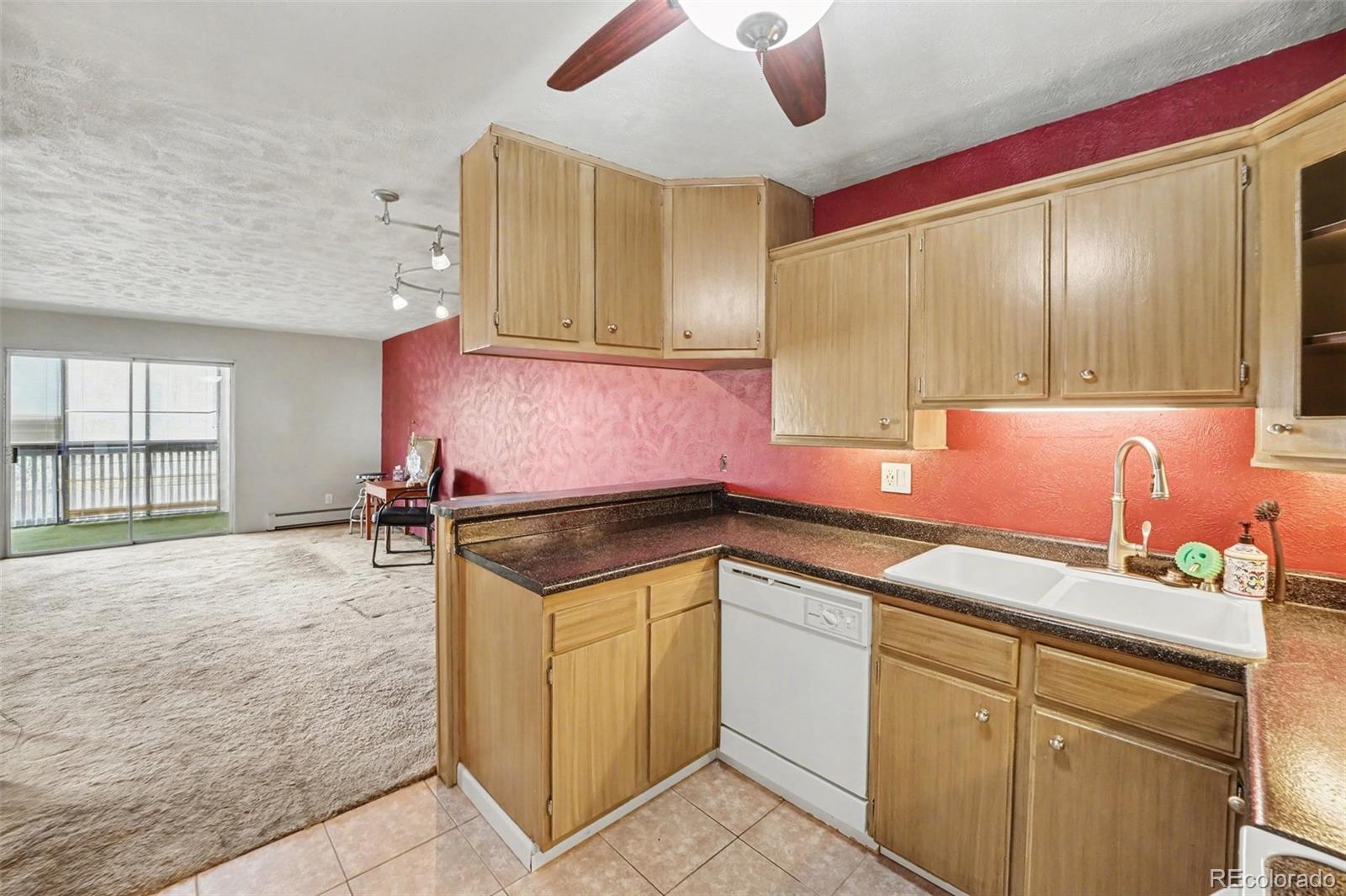 6980 E Girard Avenue 104