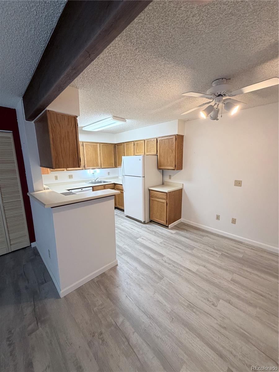 429 Wright Street 212