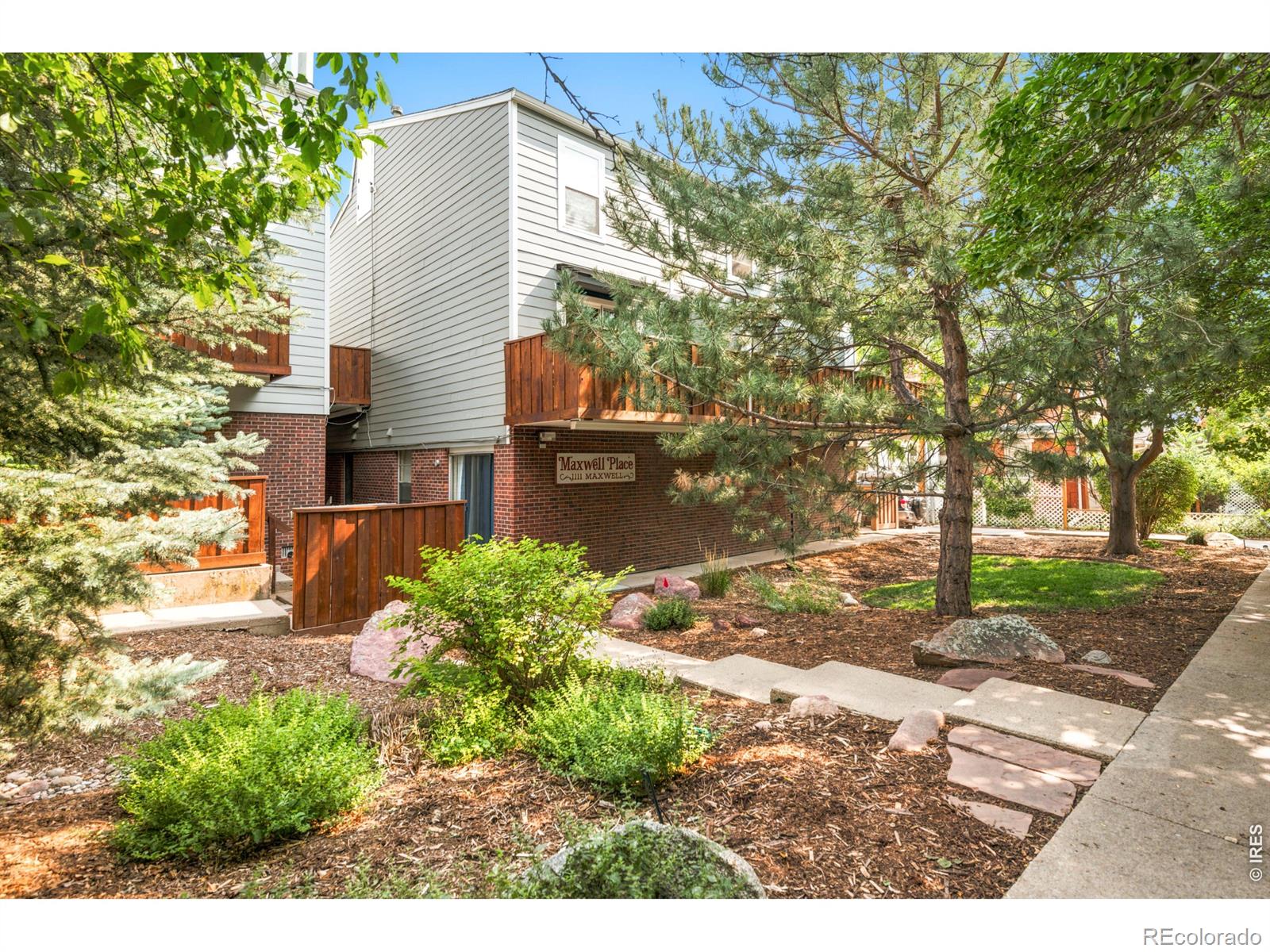 1111 Maxwell Avenue 226