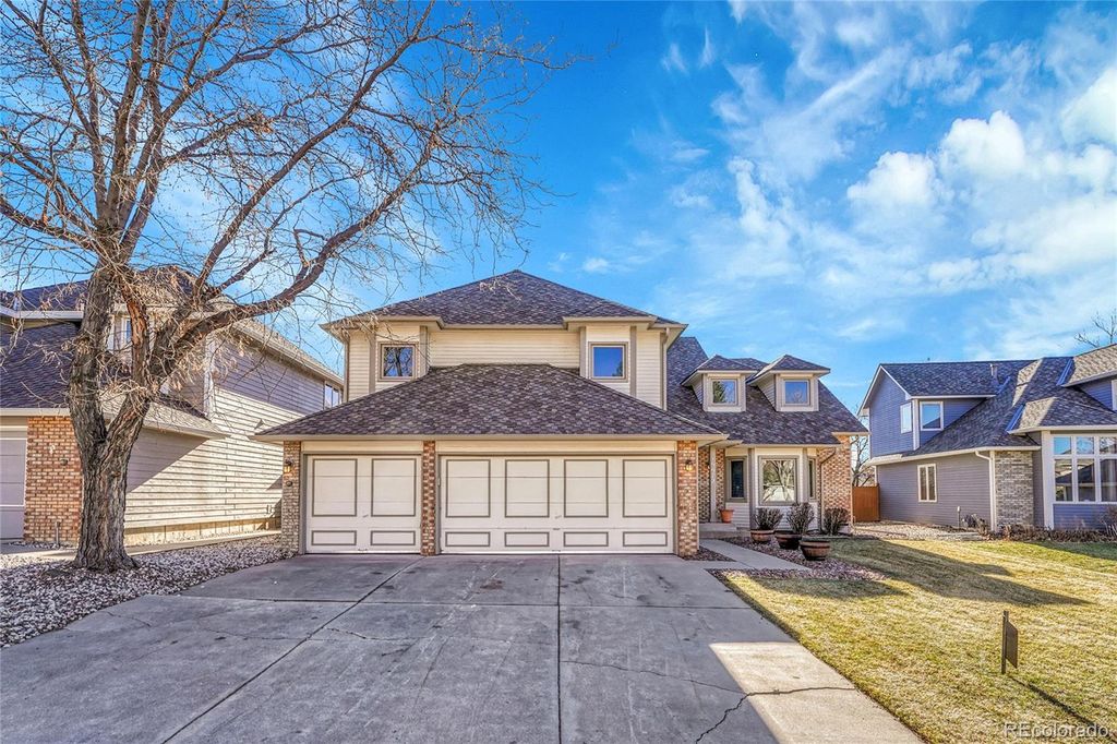 Photo of 16672 E Prentice Circle, Centennial, CO 80015 (MLS # 7188776)