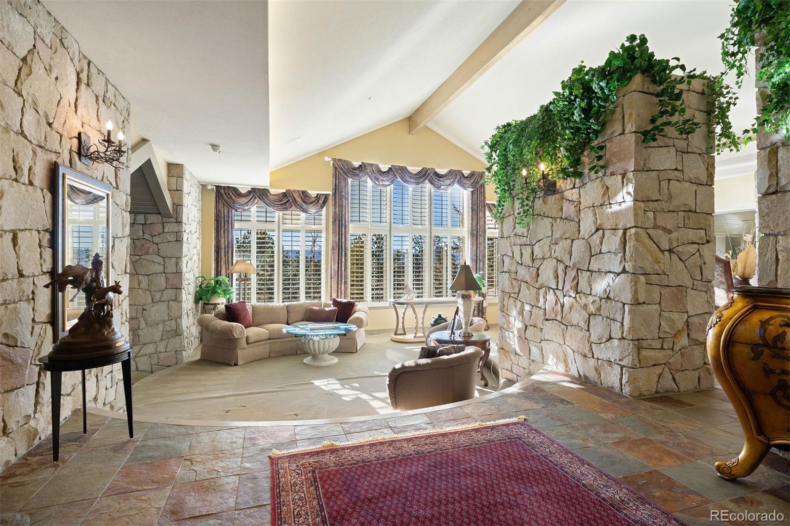 108 Castle Pines Drive N