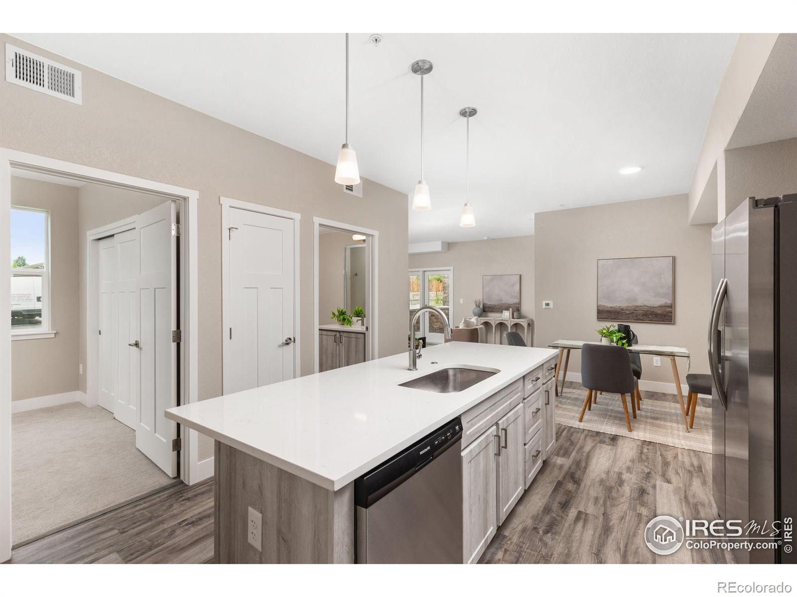 310 S Cherrywood Drive 201