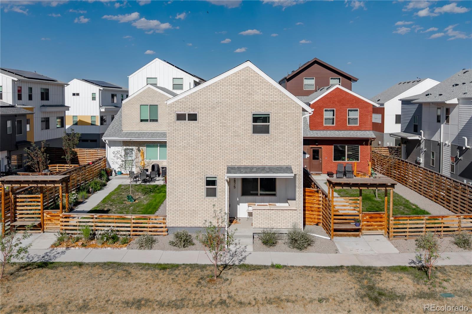 6875 Juniper Lane