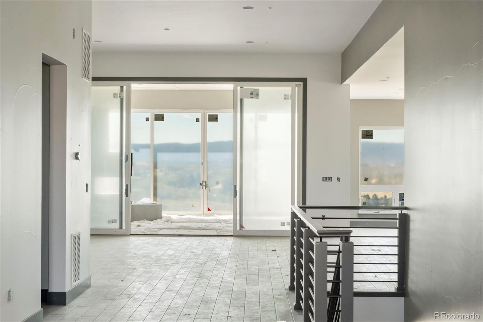 1536 King Mick Court