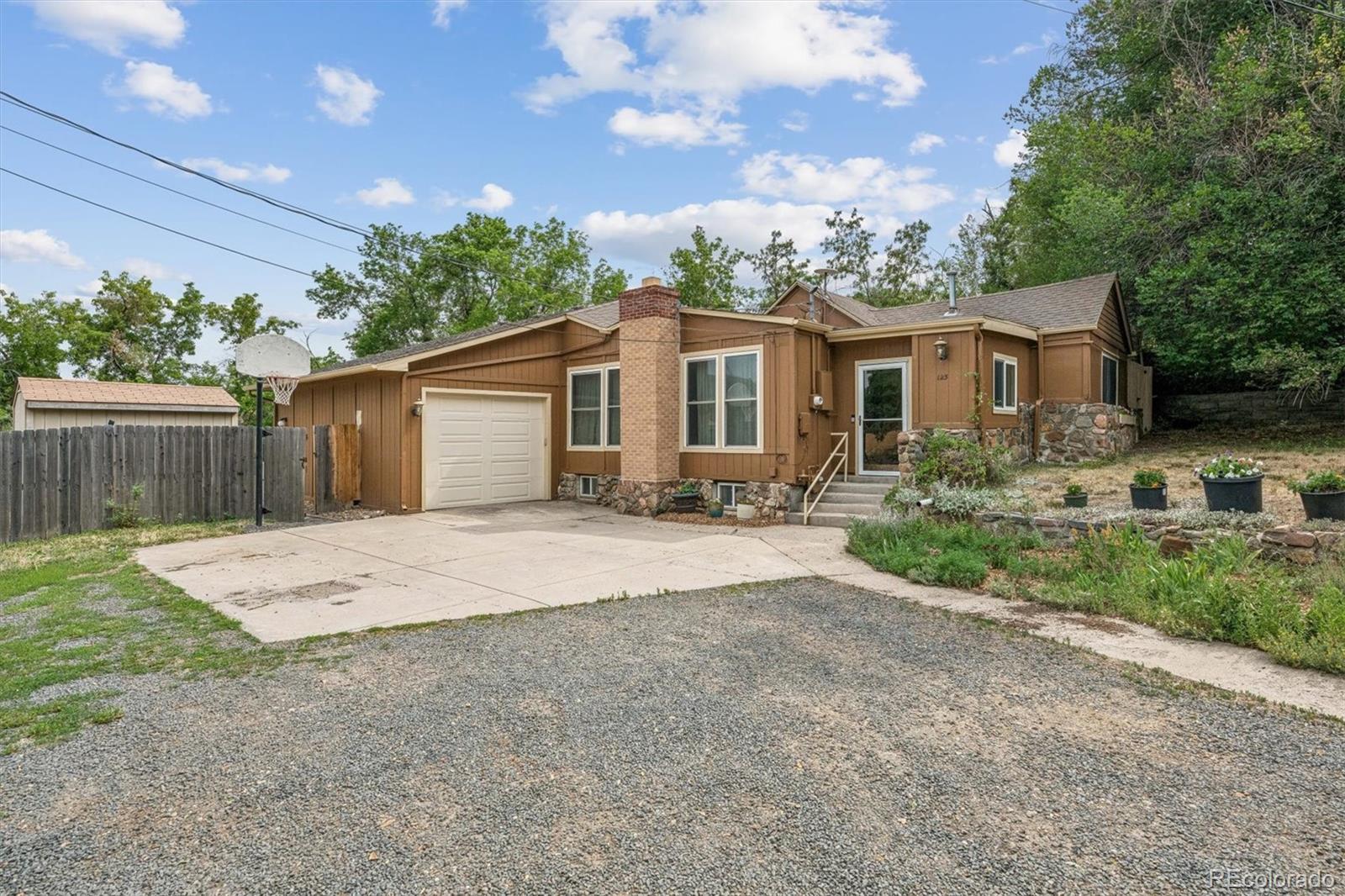123 High Parkway