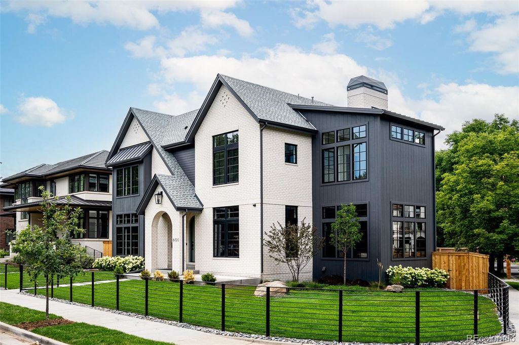 Photo of 801 S Medea Way, Denver, CO 80209 (MLS # 1653006)