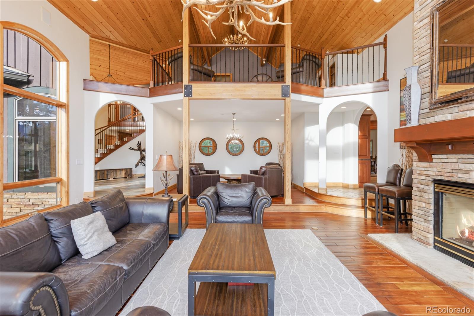 8 Fletcher Court