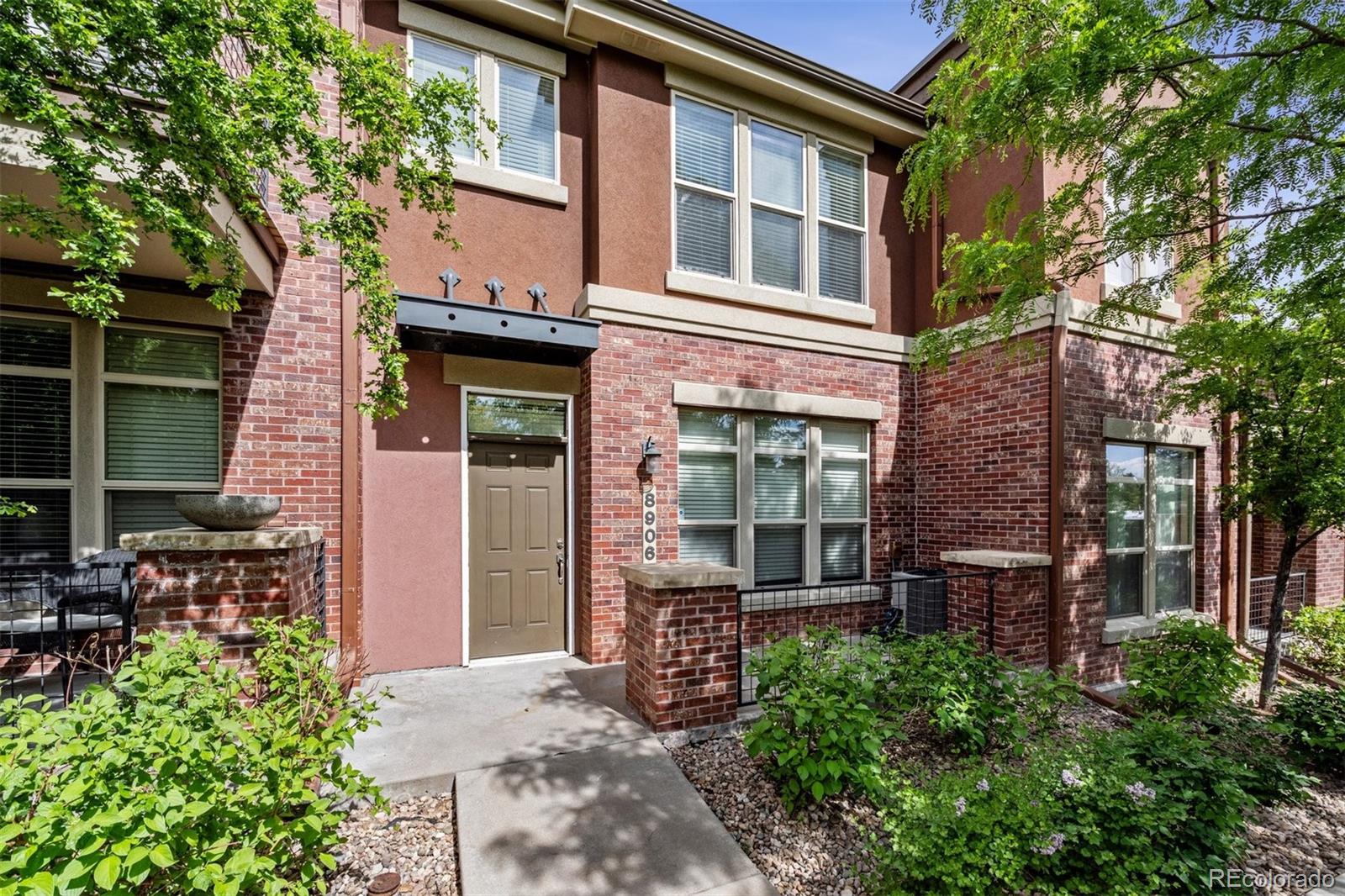 View Centennial, CO 80112 townhome