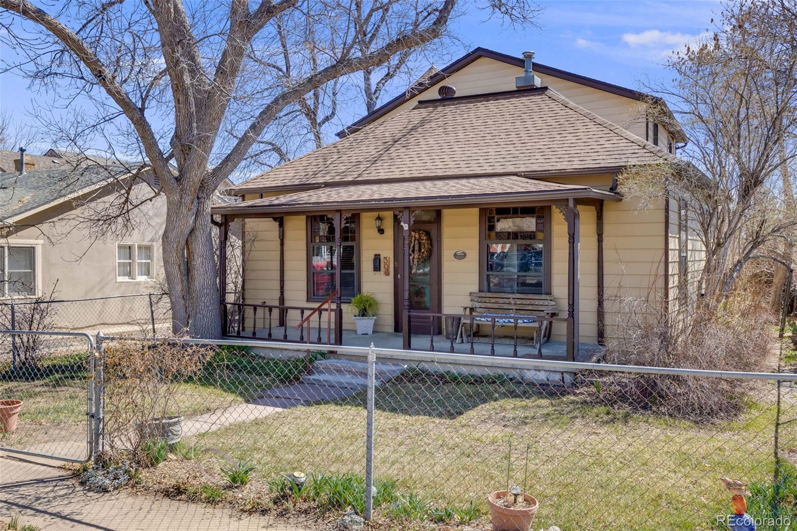 306 E Cannon Street