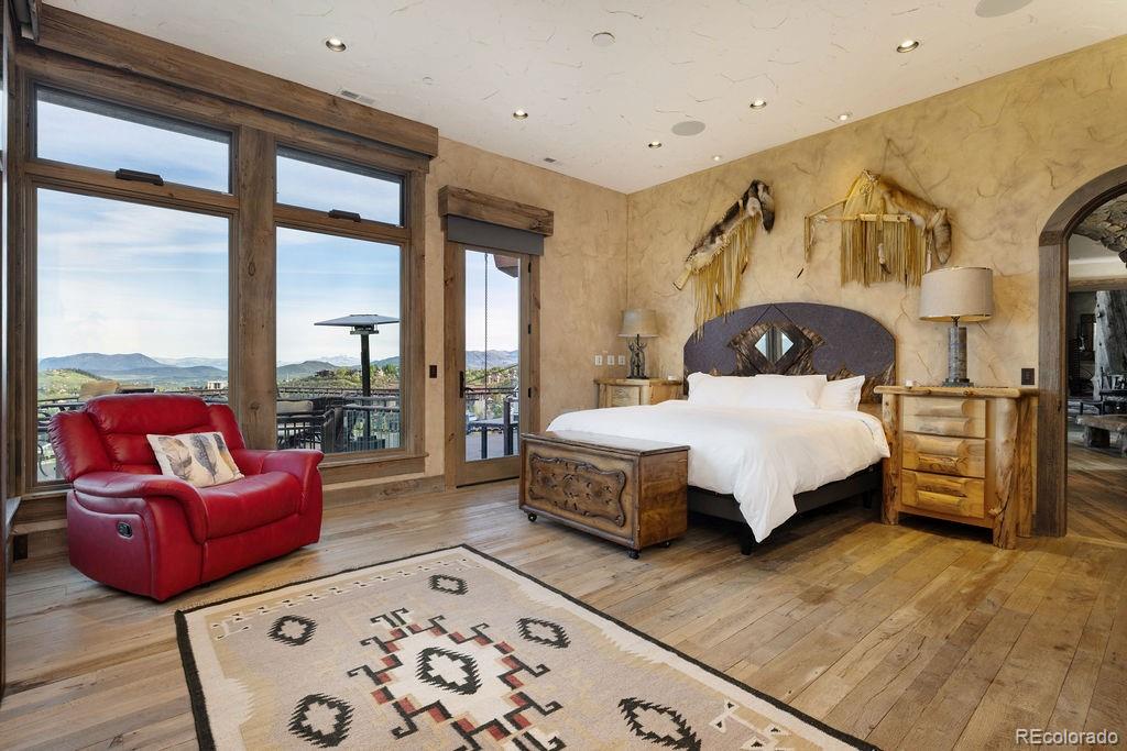 2555 Ski Trail Lane