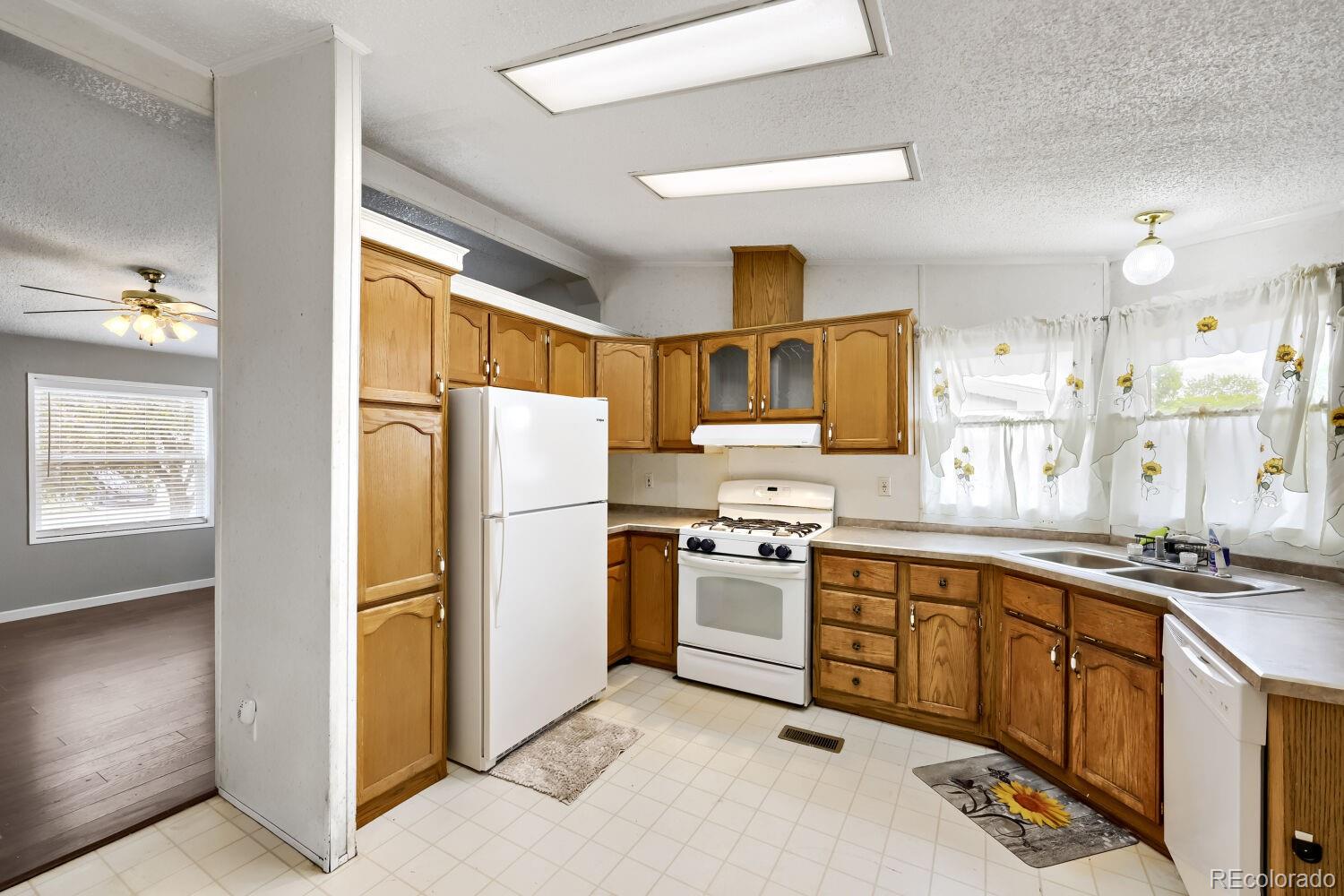 1460 W 78th Circle