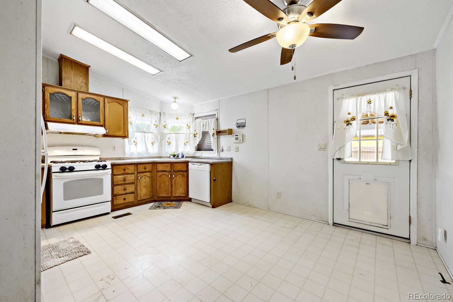 1460 W 78th Circle