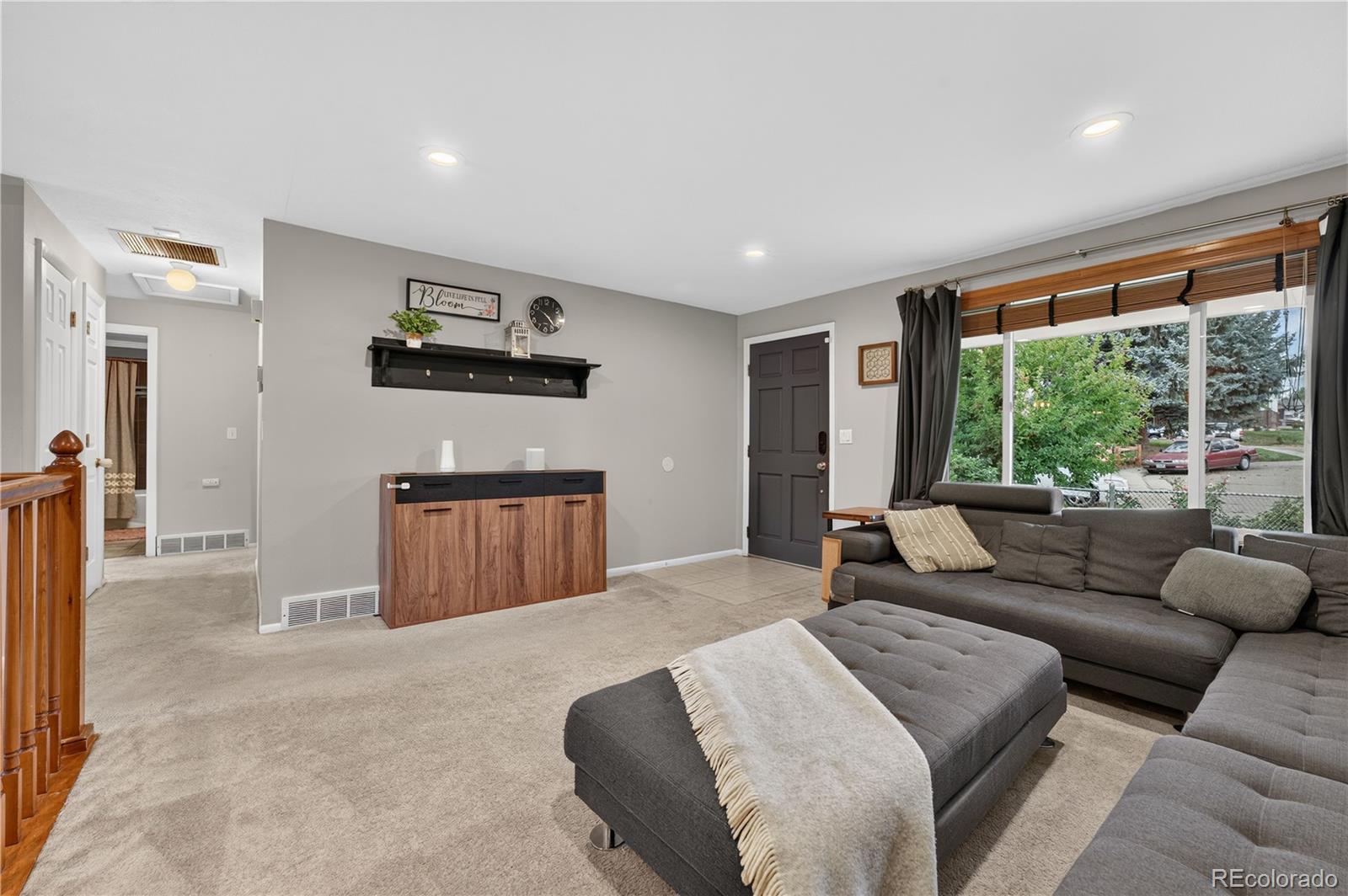 9038 W 77th Place
