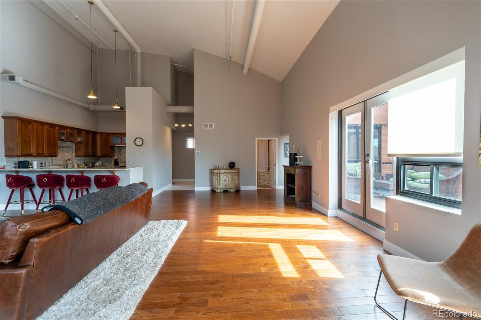 930 Acoma Street 301