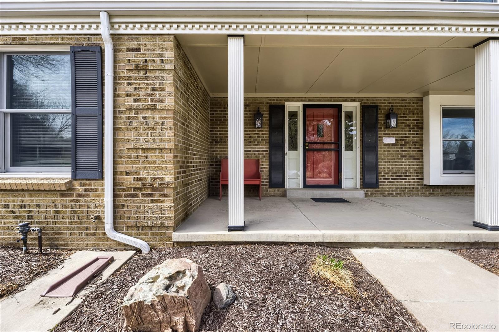 6009 S Fulton Street