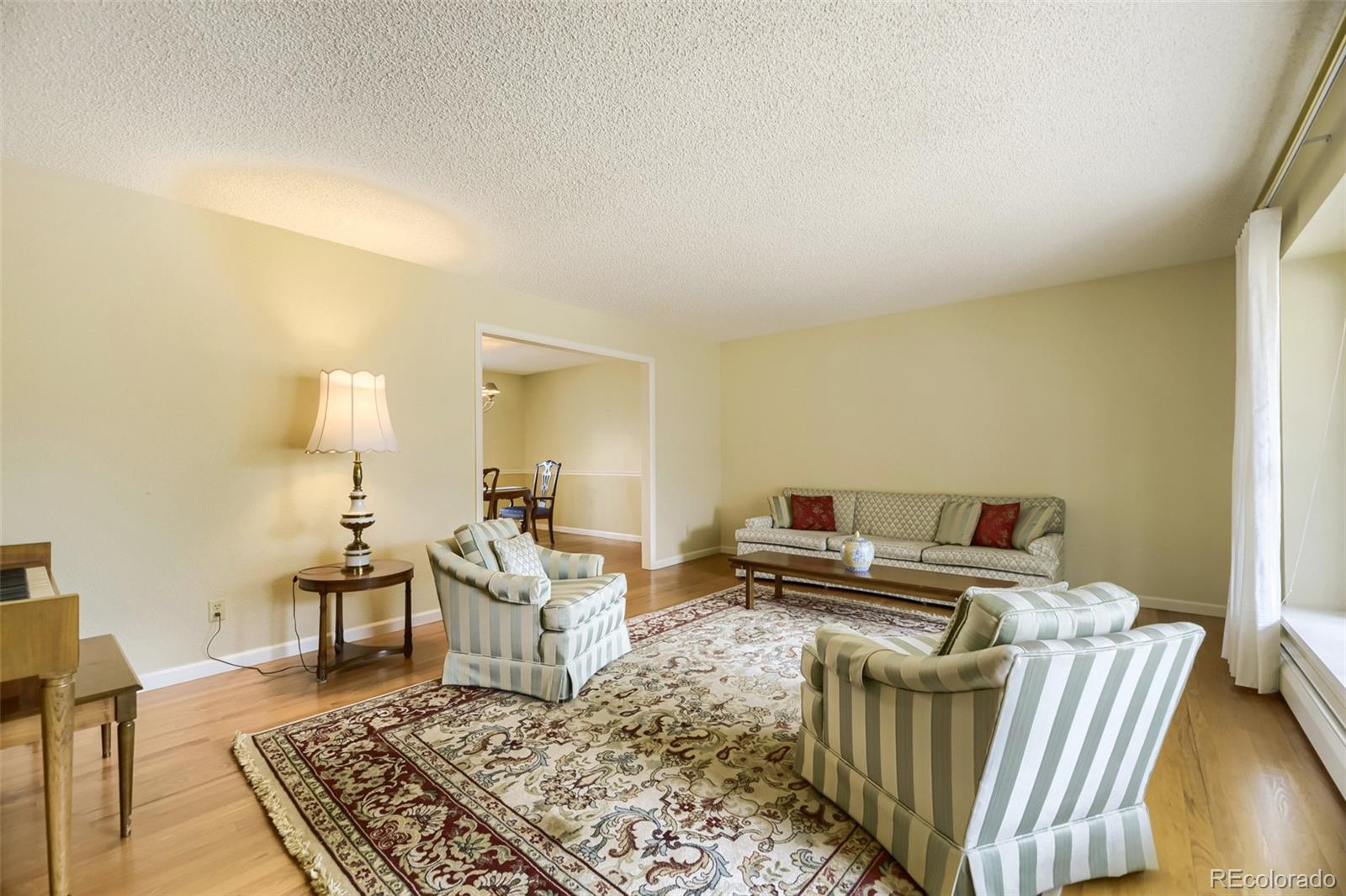 6009 S Fulton Street