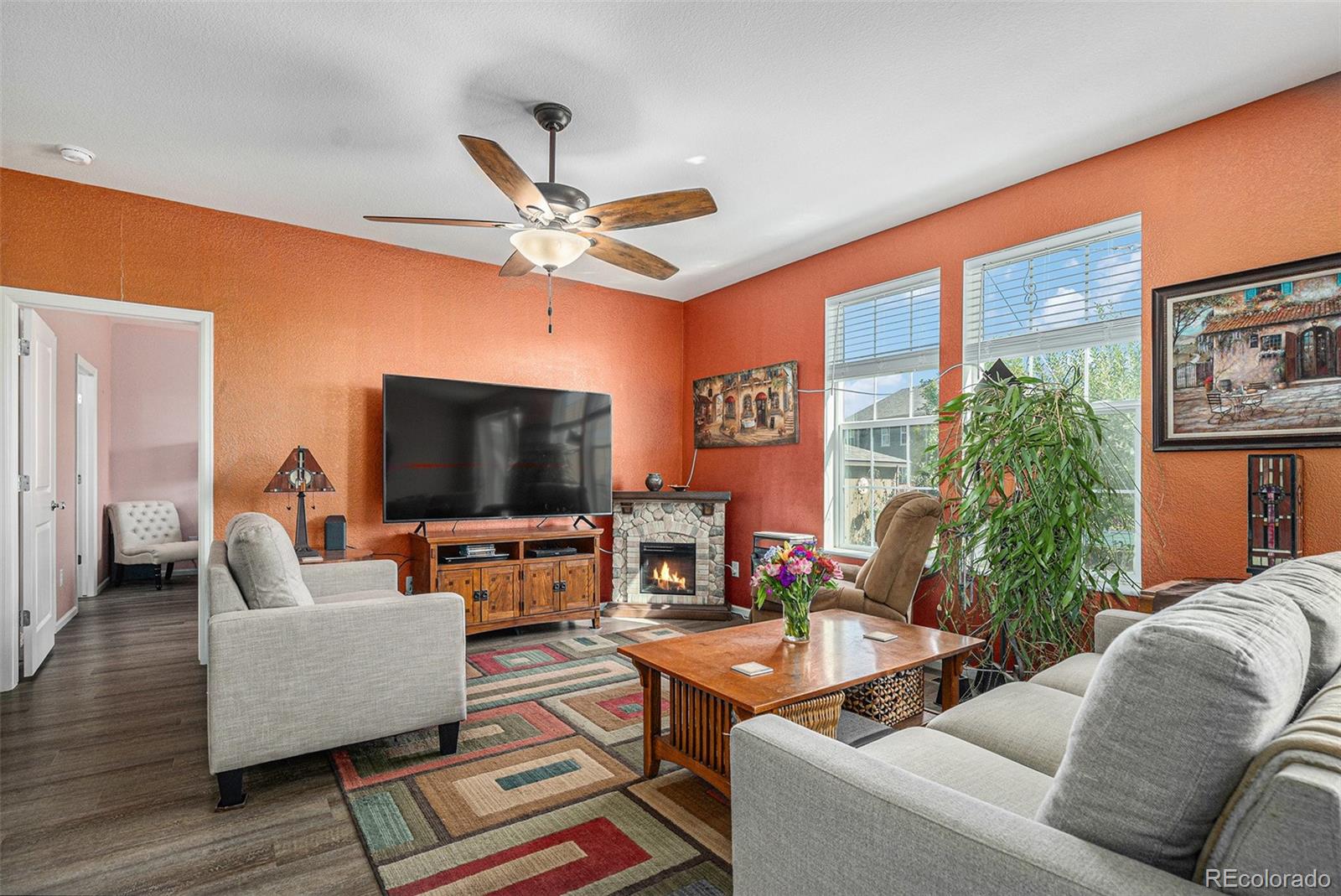 3146 Hawthorne Lane