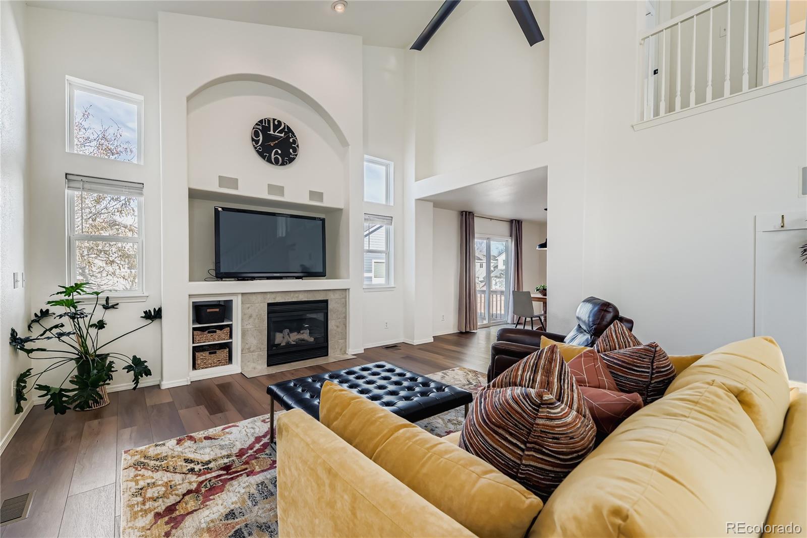 6321 Snowberry Avenue